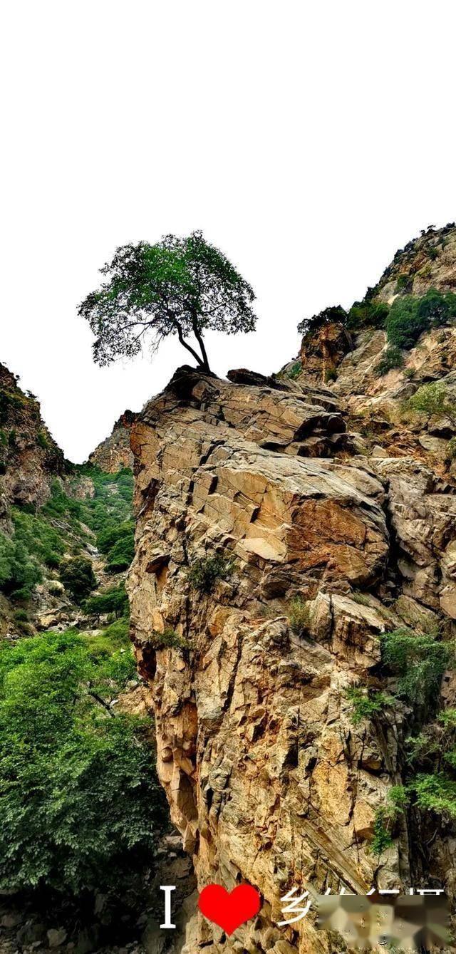 “这里曾经被誉为美国高级机密,如今却被废弃深山”世界五大废墟